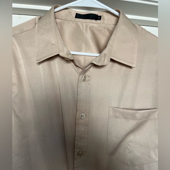 Tan collared button up shirt. Satin. Size small. Never worn. - Picture 3 of 3